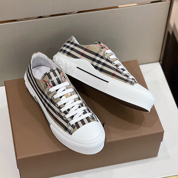 Burberry Nude Low-Top Sneakers - Front View