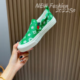 Louis Vuitton shoes Style 338 - texture and material detail