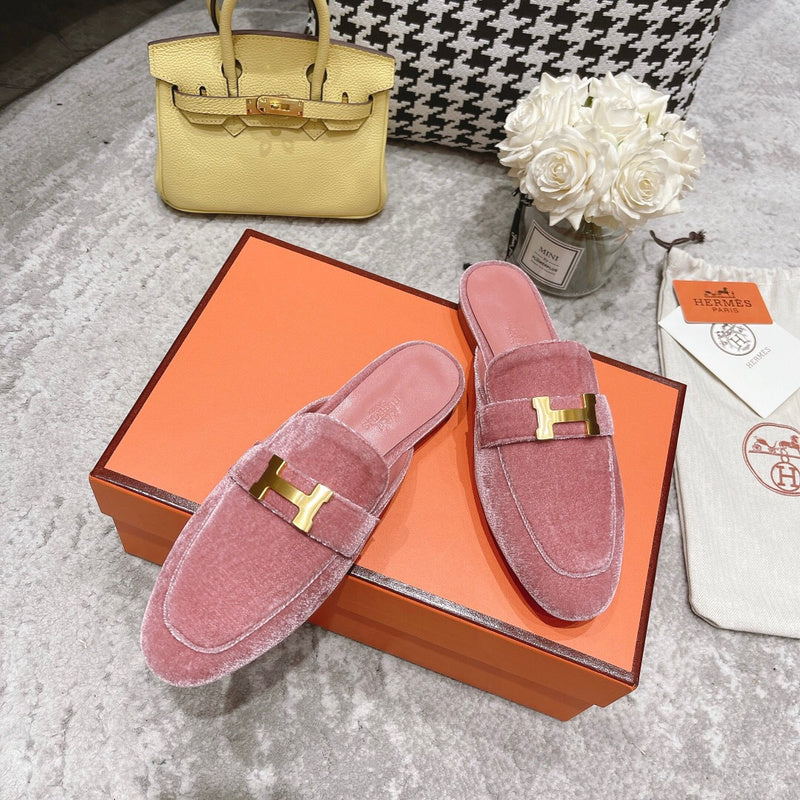 Hermes shoes Style 341 - logo and branding close-up