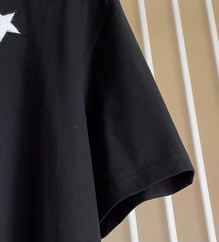 Styling view of Givenchy luxury piece style No.122