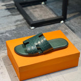 Hermes shoes Style 012 - sole and craftsmanship detail