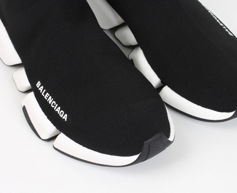 Balenciaga Black Pointed-Toe Flats - Toe Detail View