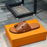 Hermes shoes Style 021 - sole and craftsmanship detail