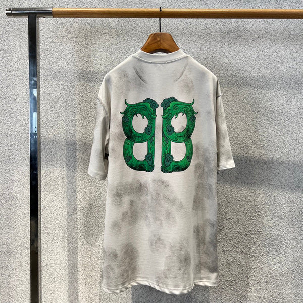 Three-quarter angle view of Balenciaga luxury piece style No.086