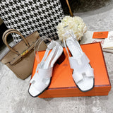 Hermès Red Bow-Detail Flats - Front View