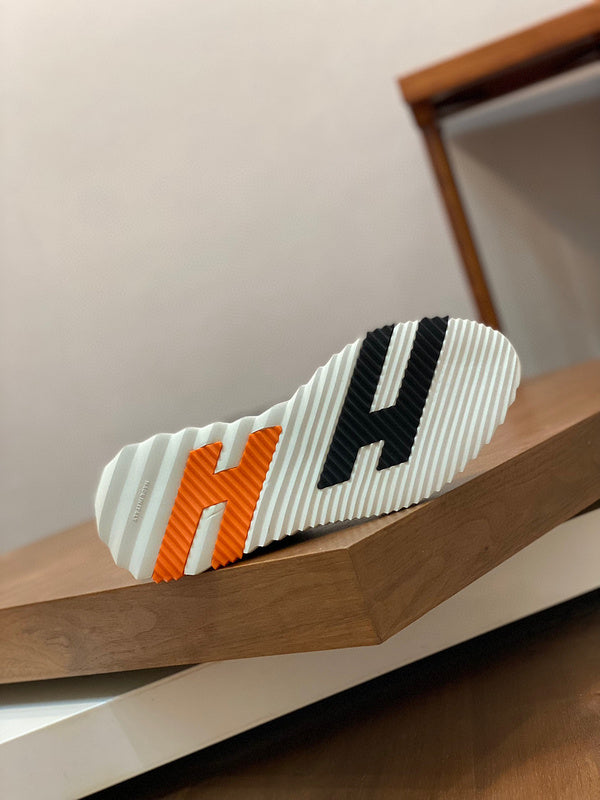 Hermes sandals Style 103 - logo and branding close-up