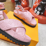 Louis Vuitton shoes Style 402 - texture and material detail