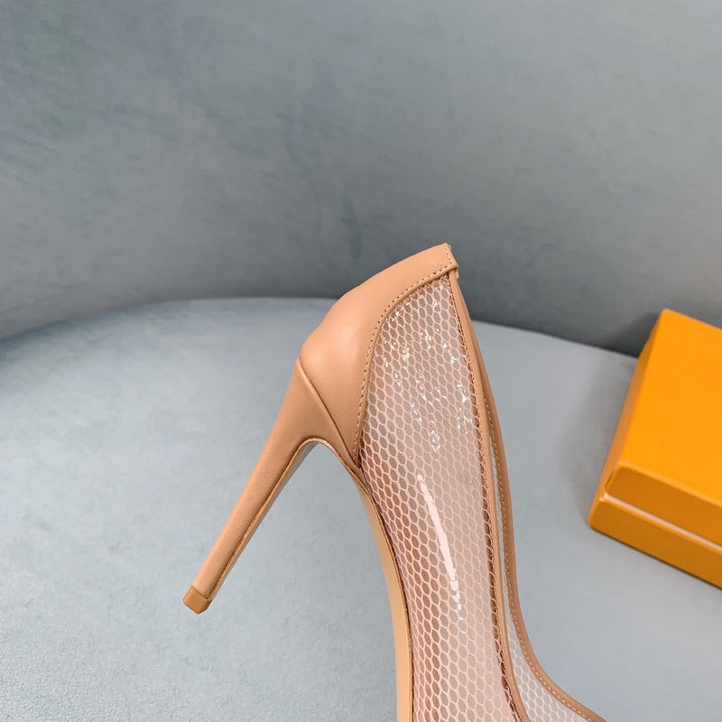 Louis Vuitton shoes Style 251 - back heel detail