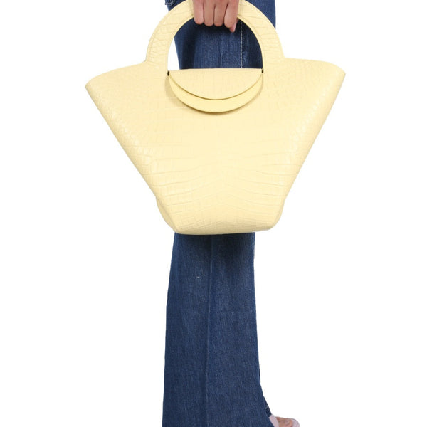 Bottega Veneta Bags? Bottega Veneta Women Large Doll Tote Bag Elegant Everyday Designer Handbag