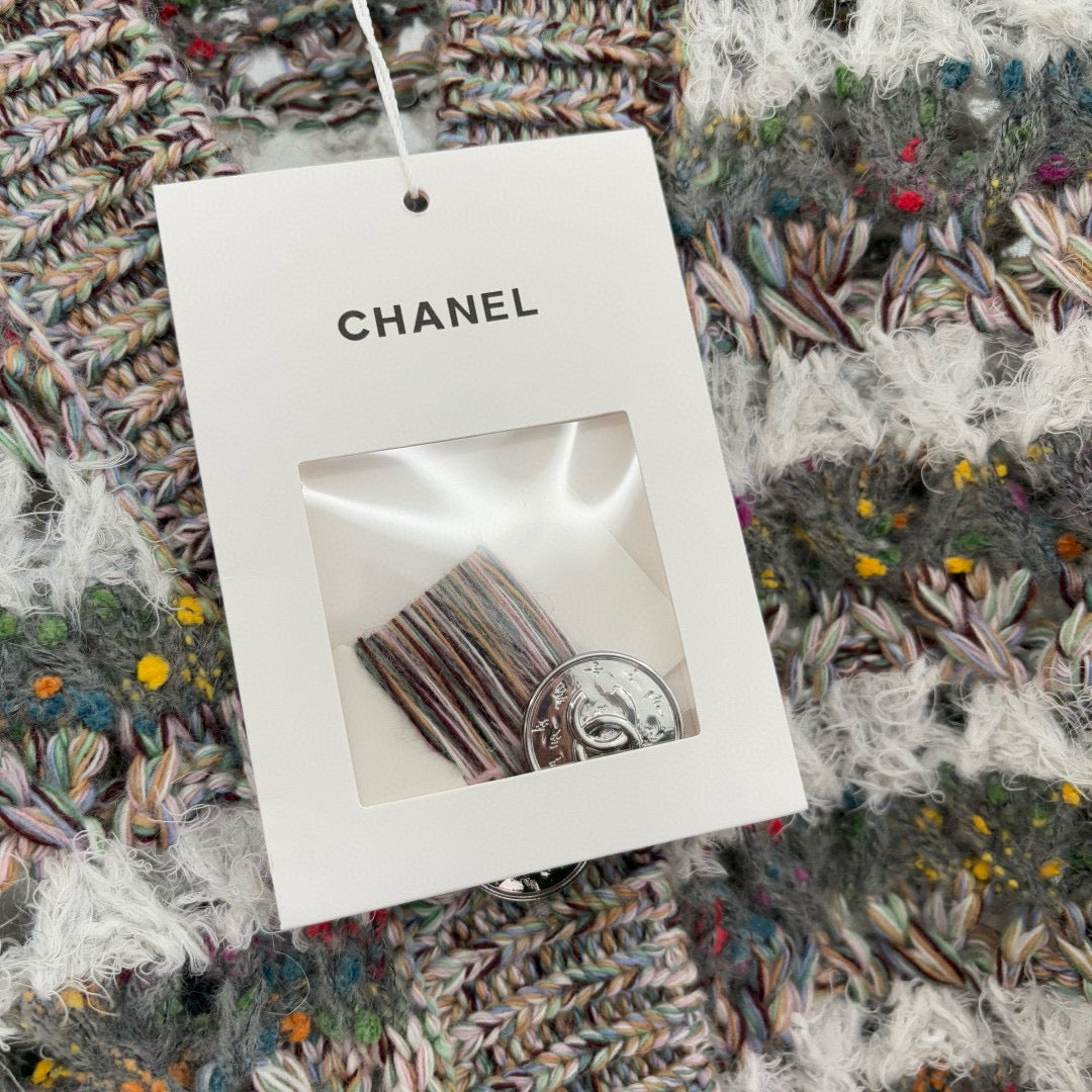 Chanel Sweaters? Chanel Cardigan Luxury Designer Knit Sweater