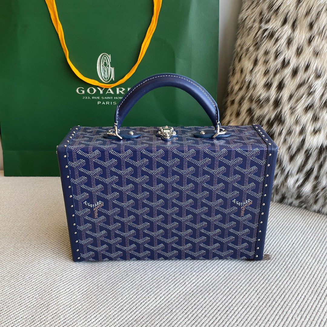 Bags- Goya Grand Hotel Trunk Bag Elegant Everyday Designer Handbag