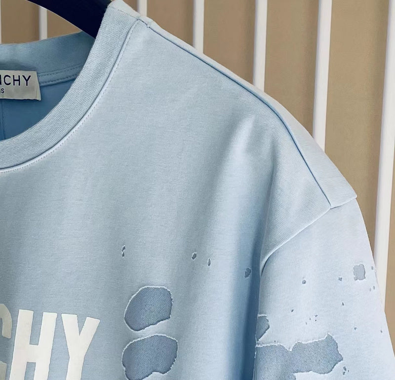 Three-quarter angle view of Givenchy luxury piece style No.214