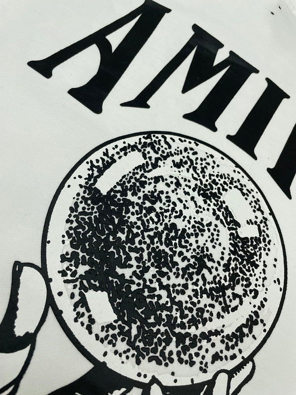 Full silhouette view of Amiri luxury piece style No.100