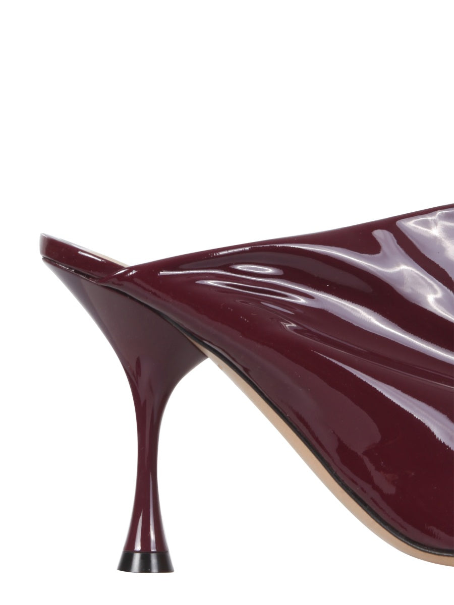 Bottega Veneta premium pumps detail and craftsmanship close-up