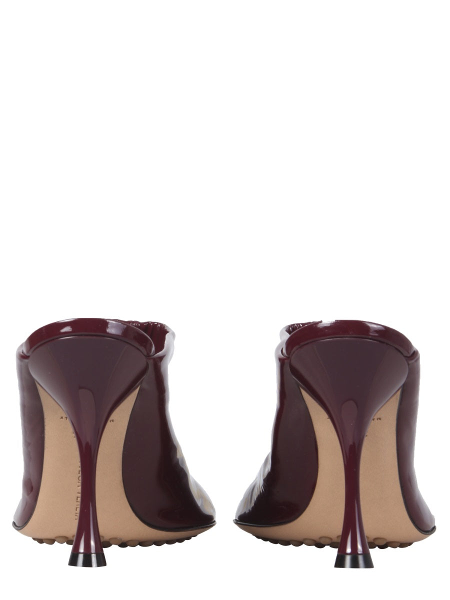 Bottega Veneta pumps side profile designer luxury fashion