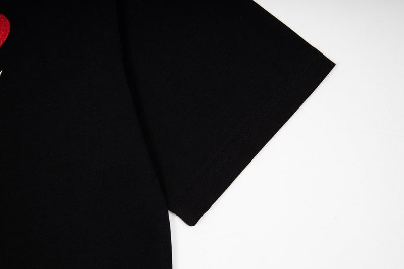 Texture and finish detail of Burberry luxury piece style No.333