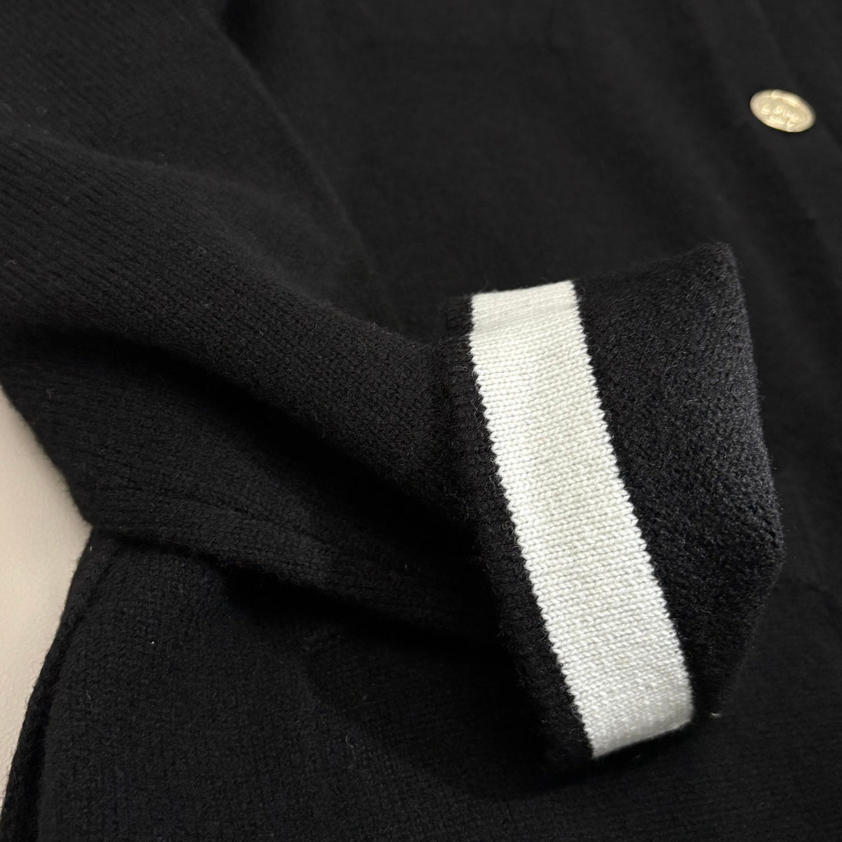 Chanel Sweaters? Chanel Cardigan Luxury Designer Knit Sweater