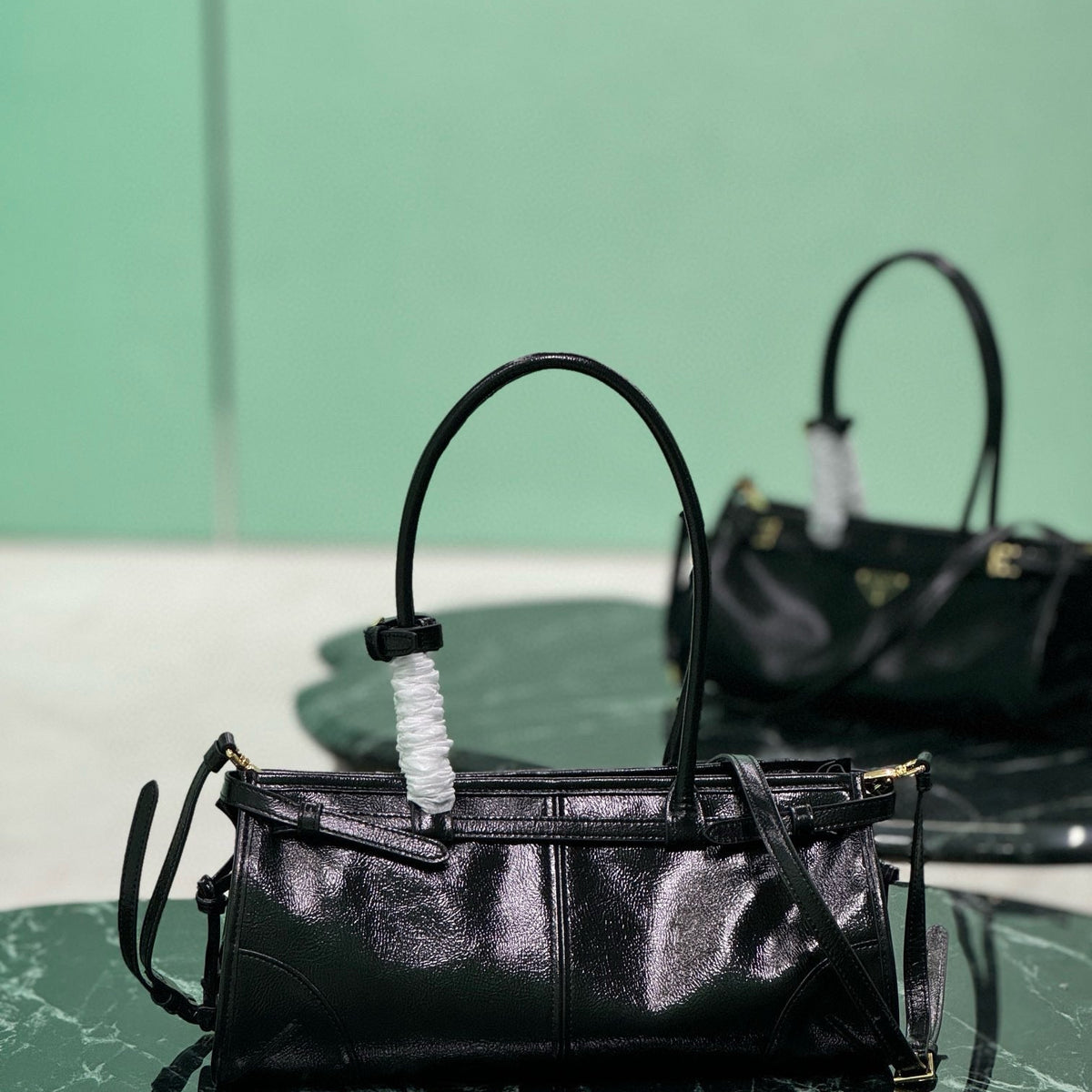 Bags- Pd Medium Leather Handbag Luxury Designer Leather Handbag