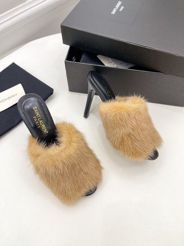 Close-up detail view of Saint Laurent luxury piece style No.125