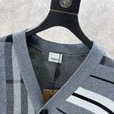 Back view of Burberry luxury piece style No.342