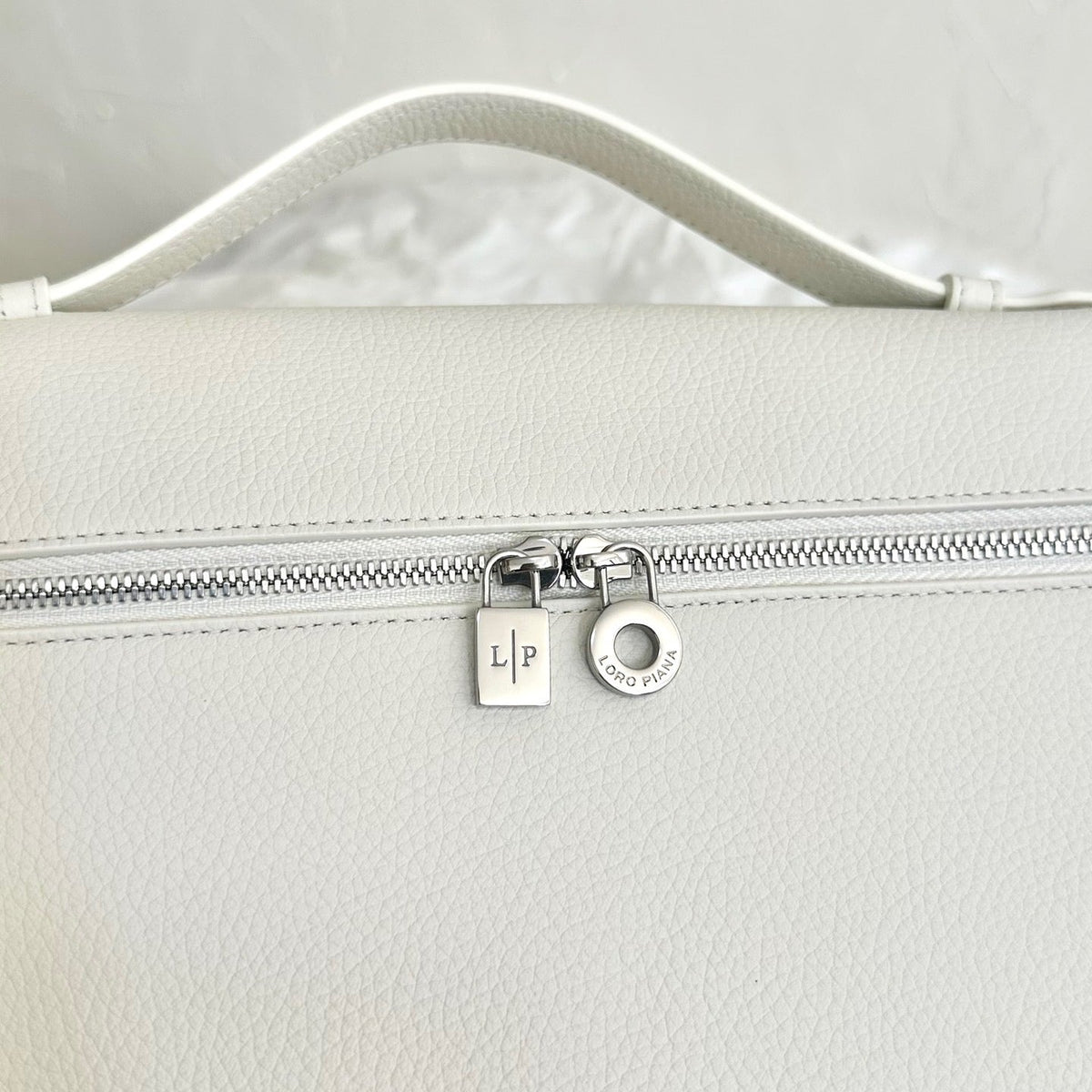 Bags- Loro P Extra Pouch L27 Elegant Everyday Designer Handbag