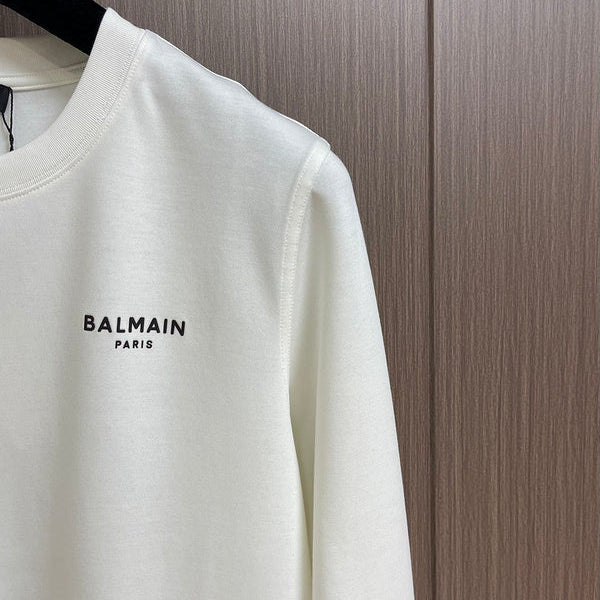 Three-quarter angle view of Balmain luxury piece style No.048