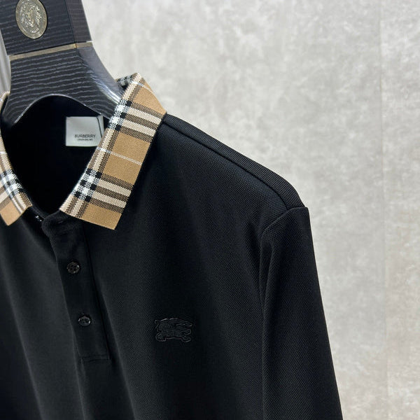 Three-quarter angle view of Burberry luxury piece style No.396