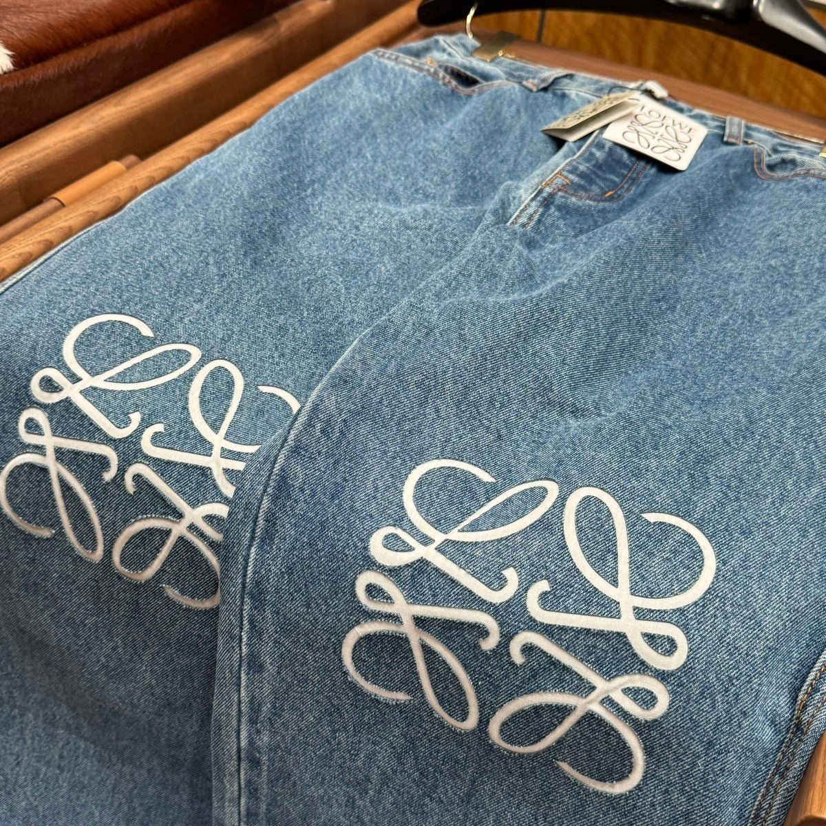 Jeans- Loew Jeans Classic Everyday Designer Jeans
