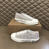 Burberry shoes Style 307 - packaging and accessories