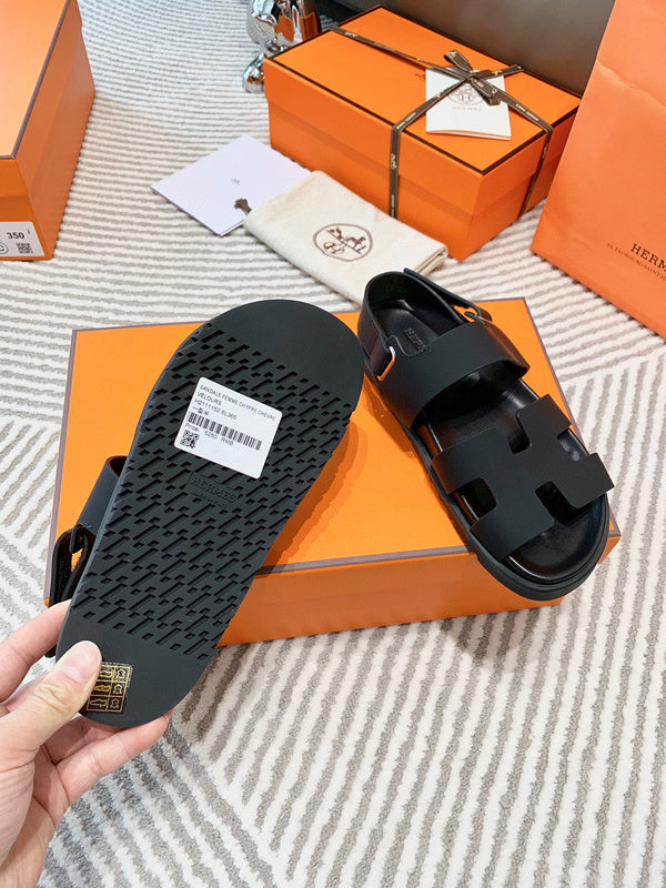 Hermès Red Ankle Strap Sandals - Back View