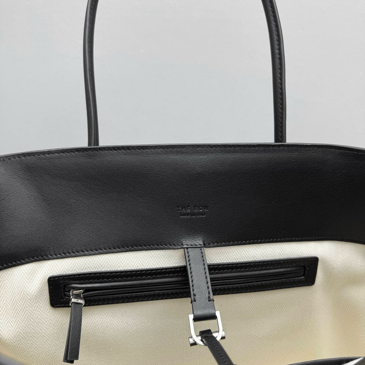 The Row Wallets? The Row Marlo 17 Bag Nd Premium Leather Designer Wallet