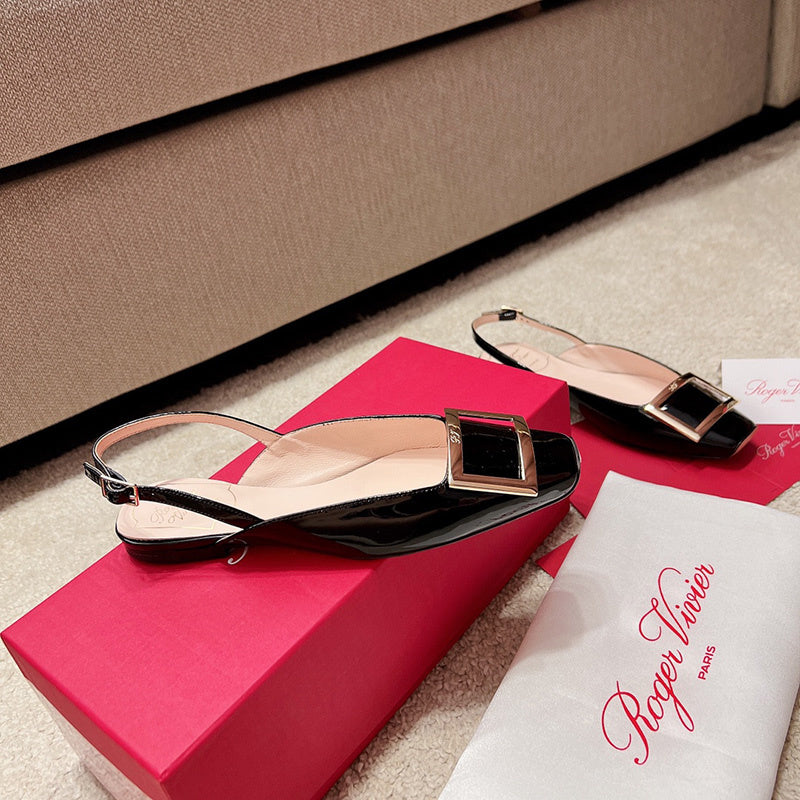 Close-up detail view of Roger Vivier luxury piece style No.072