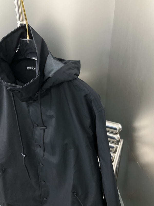 Three-quarter angle view of Balenciaga luxury piece style No.158