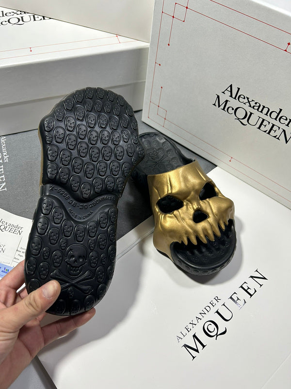 Alexander McQueen shoes Style 016 - back heel detail