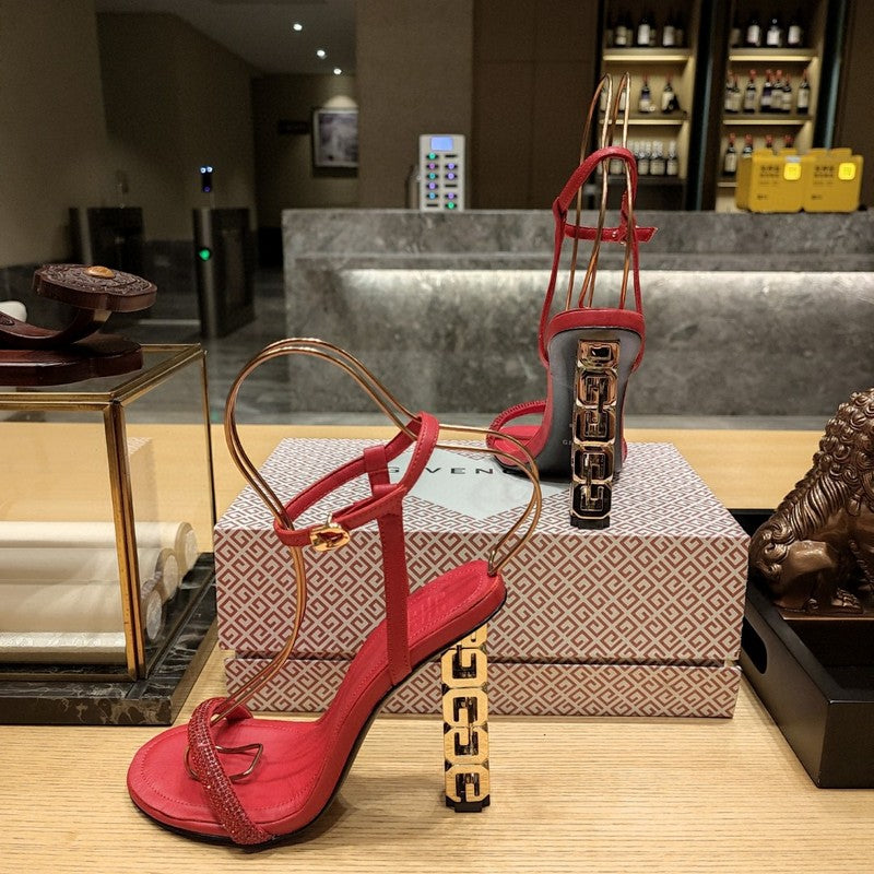 Givenchy shoes Style 143 - sole and craftsmanship detail