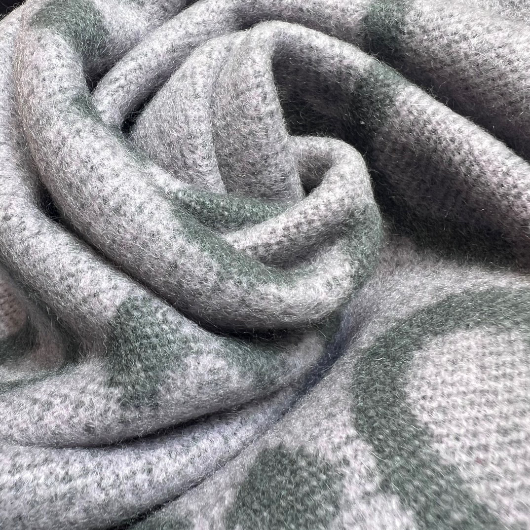 Gucci Scarves- Gucci Scarf Elegant Everyday Designer Scarf