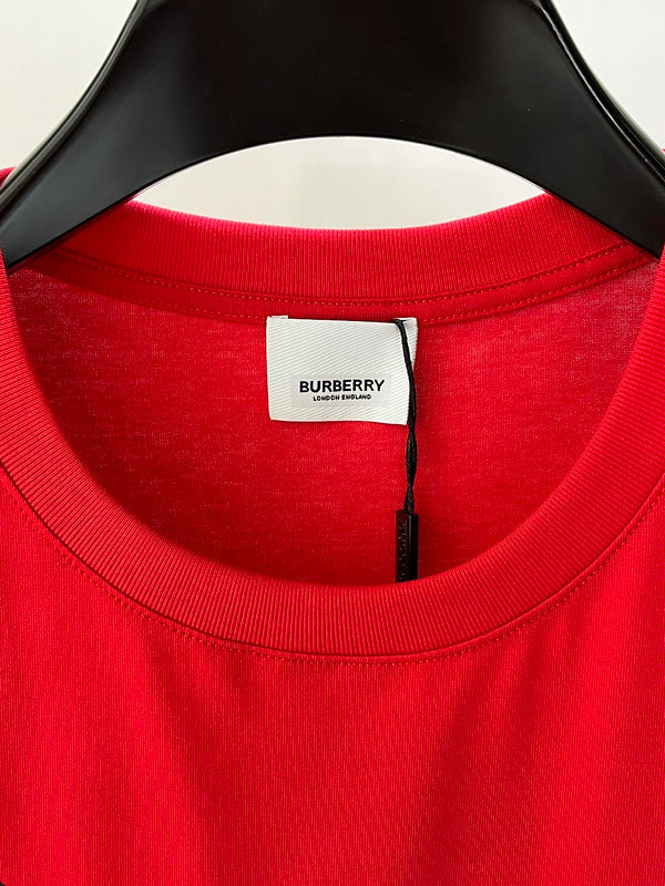 Burberry designer t-shirt full view