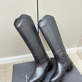 Front view of Saint Laurent luxury piece style No.051
