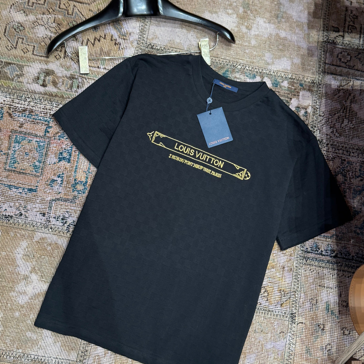 Louis Vuitton T-Shirts- Louis Vuitton Lou T-shirt Casual Everyday Designer Tee