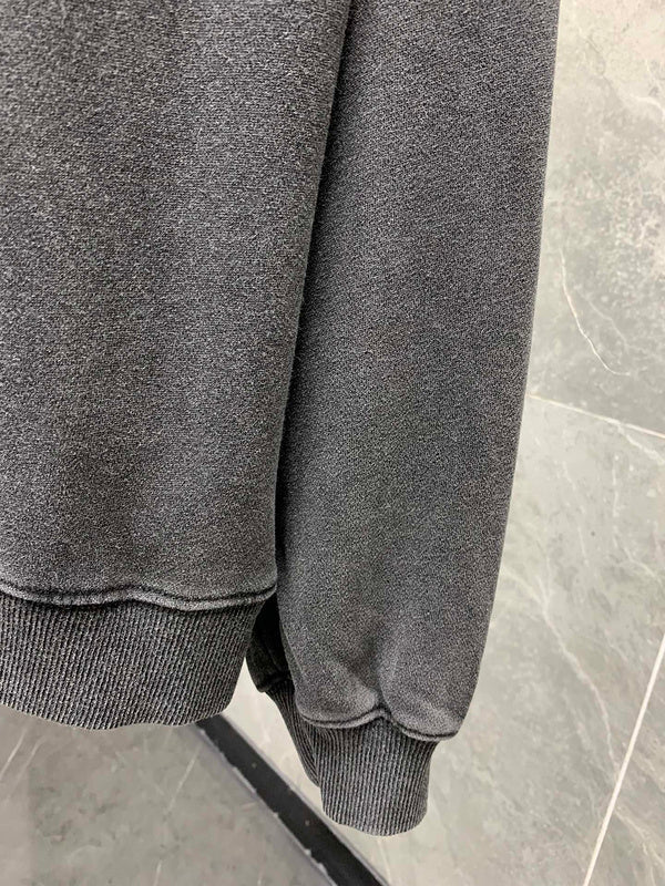 Texture and finish detail of Balenciaga luxury piece style No.539