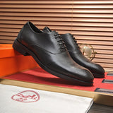 Hermes shoes Style 052 - top view showing design