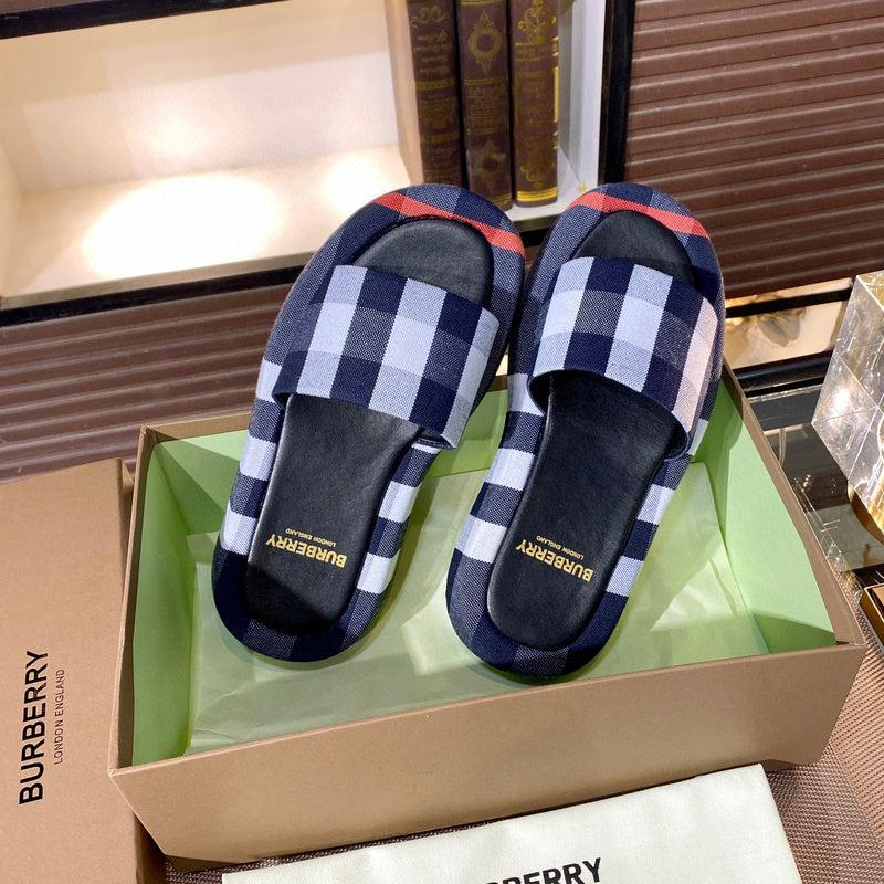 Burberry shoes Style 030 - packaging and accessories