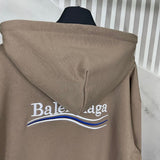 Side profile view of Balenciaga luxury piece style No.335