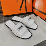 Hermes sandals Style 157 - close-up of handcrafted italian detailing