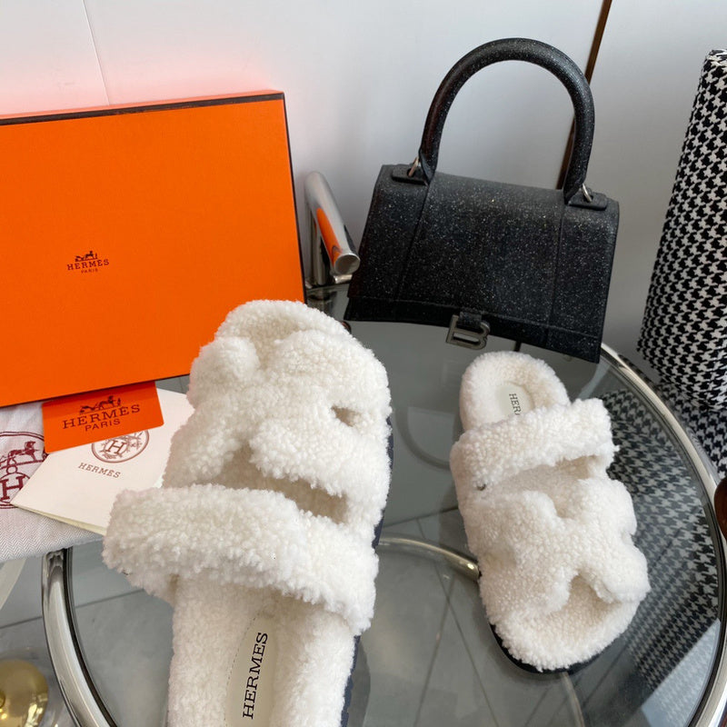 Hermes shoes Style 248 - logo and branding close-up