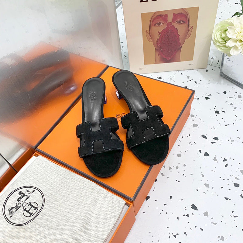 Hermes shoes Style 275 - texture and material detail