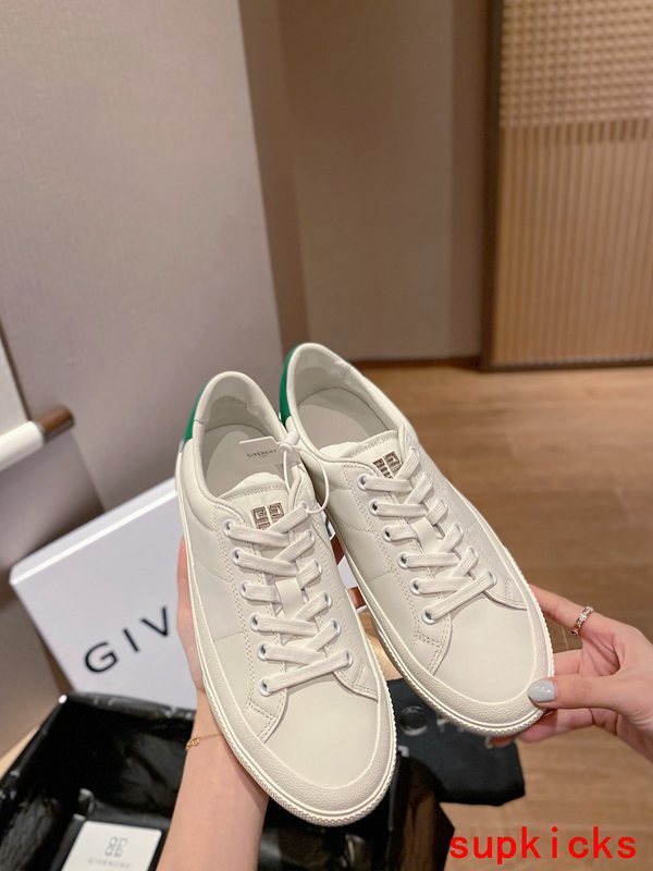 Givenchy Beige Combat Boots - Sole Detail View