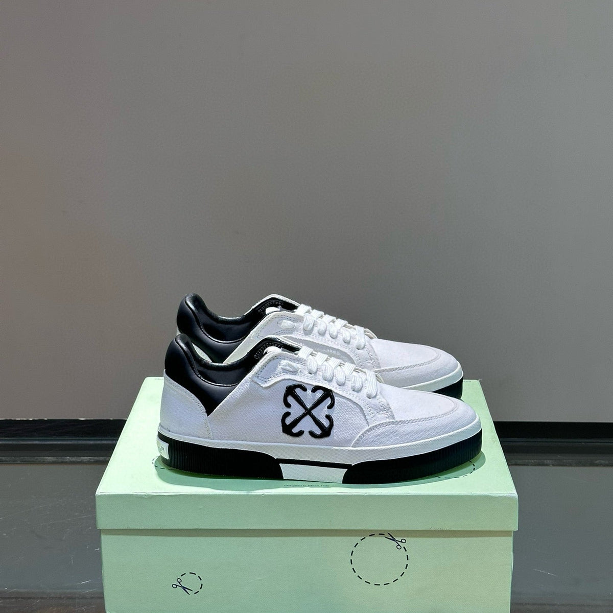 Shoes- Off W Trainers Comfortable Everyday Designer Shoes