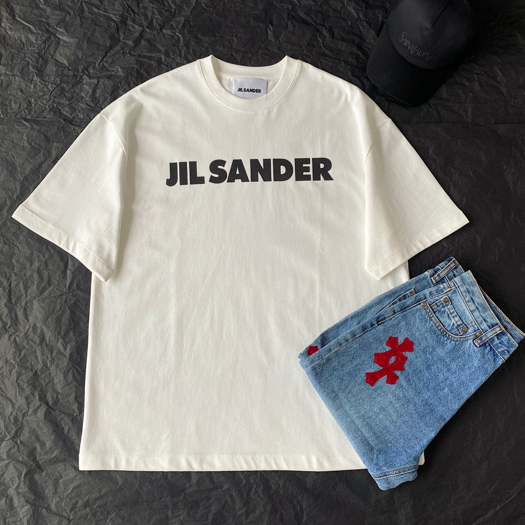 T-Shirts- Jil S T-shirt Casual Everyday Designer Tee