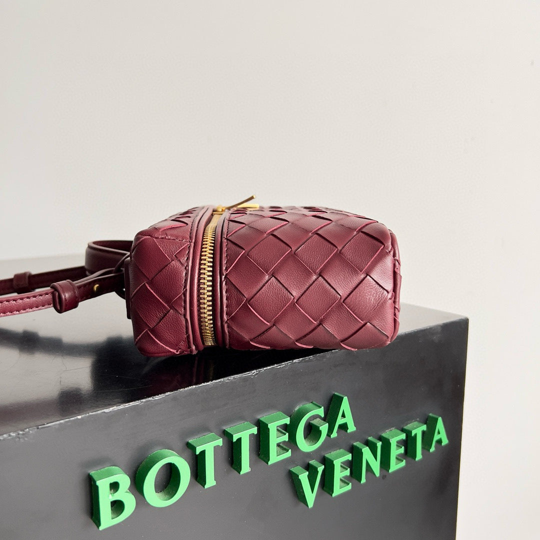 Bags? Bott V Bang Bang Bag Elegant Everyday Designer Handbag